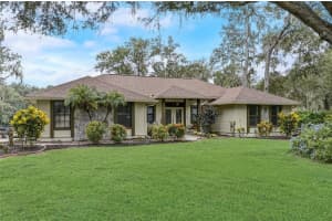 9003 63RD AVENUE DRIVE, BRADENTON, FL 34202 Sold 01/19/24