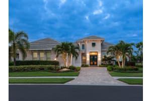 748 CROSSWIND AVENUE, SARASOTA, FL 34240 Sold 03/13/24