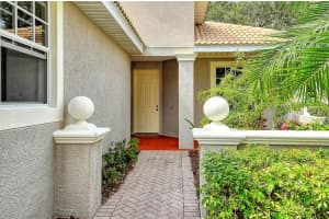 4141 REFLECTIONS PARKWAY, SARASOTA, FL 34233 Sold 04/09/24