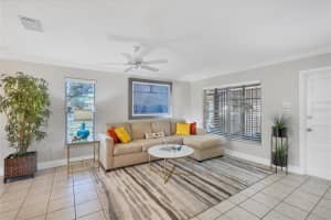 3303 RAMBLEWOOD WAY, SARASOTA, FL 34237 Sold 11/27/23
