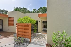 217 PINENEEDLE DRIVE, BRADENTON, FL 34210 Sold 11/14/23