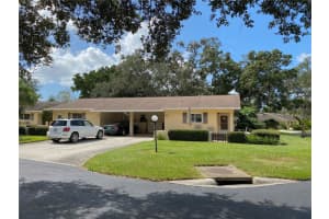 390 301 BOULEVARD, BRADENTON, FL 34205 Sold 10/25/23