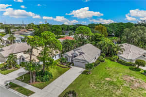 2138 WASATCH DRIVE, SARASOTA, FL 34235 Sold 11/15/23