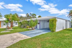 561 CIRCLEWOOD DRIVE, VENICE, FL 34293 Sold 02/01/24