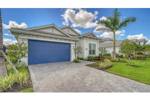 8213 REDONDA LOOP, LAKEWOOD RANCH, FL 34202 Sold 12/04/23