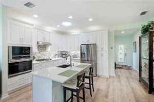 5031 MAYMONT PARK CIRCLE, BRADENTON, FL 34203 Sold 11/27/23