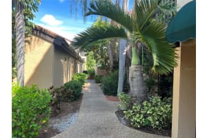 5561 ASHTON LAKE DRIVE, SARASOTA, FL 34231 Sold 03/29/24
