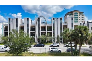 42 AUDUBON PLACE, SARASOTA, FL 34237 Sold 12/29/23
