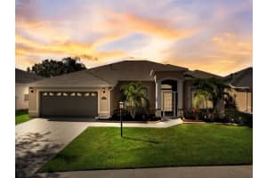 526 HUNTER LANE, BRADENTON, FL 34212 Sold 12/28/23