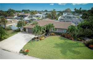 5111 BIMINI DRIVE, BRADENTON, FL 34210 Sold 12/07/23