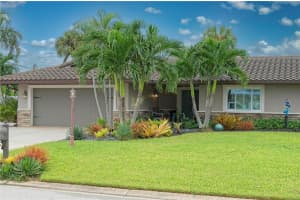 5111 BIMINI DRIVE, BRADENTON, FL 34210 Sold 12/07/23