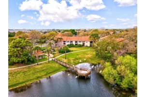4002 CROCKERS LAKE BOULEVARD, SARASOTA, FL 34238 Sold 04/25/24