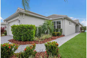 1033 CROSSWIND AVENUE, SARASOTA, FL 34240 Sold 12/14/23