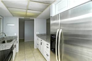 1003 LONGFELLOW CIRCLE, SARASOTA, FL 34243 Sold 03/08/24