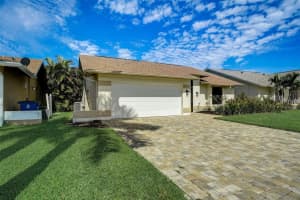 13220 WINSFORD LANE, FORT MYERS, FL 33966 Sold 01/31/24