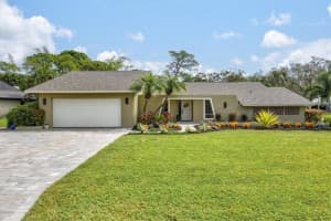 3909 COUNTRY VIEW DRIVE, SARASOTA, FL 34233 Sold 12/15/23