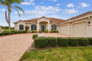 9977 LAUREL VALLEY AVENUE CIRCLE, BRADENTON, FL 34202 Sold 05/30/24