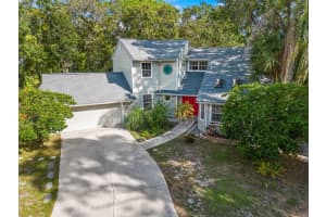 835 HAMPTON WOOD COURT, SARASOTA, FL 34232 Sold 02/01/24