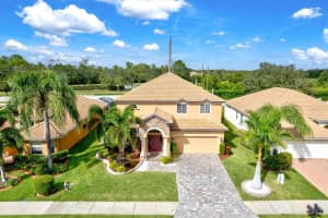 6915 74TH STREET CIRCLE, BRADENTON, FL 34203 Sold 12/07/23