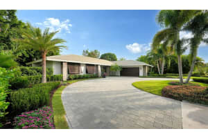 245 BIRD KEY DRIVE, SARASOTA, FL 34236 Sold 02/29/24
