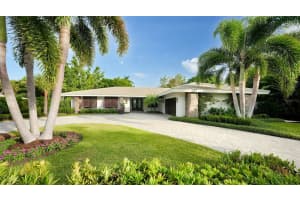 245 BIRD KEY DRIVE, SARASOTA, FL 34236 Sold 02/29/24