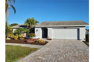 1905 OAK VIEW DRIVE, SARASOTA, FL 34232 Sold 03/01/24
