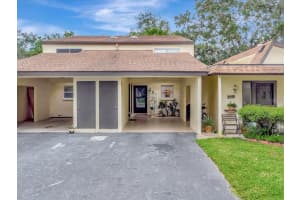 6910 WOODWIND DRIVE, SARASOTA, FL 34231 Sold 12/21/23