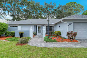1801 SPRINGWOOD DRIVE, SARASOTA, FL 34232 Sold 12/14/23