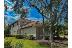 10904 BIG BASS PLACE, BRADENTON, FL 34212 Sold 12/01/23