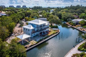610 LONGVIEW DRIVE, LONGBOAT KEY, FL 34228 Sold 05/23/24