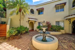 6101 34TH STREET, BRADENTON, FL 34210 Sold 12/18/23