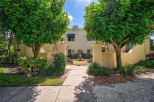 6101 34TH STREET, BRADENTON, FL 34210 Sold 12/18/23