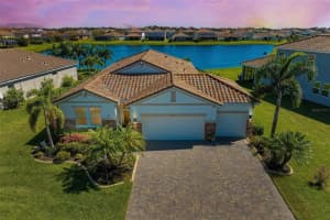 13312 SAW PALM CREEK TRAIL, LAKEWOOD RANCH, FL 34212 Sold 11/17/23