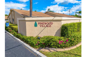 2763 WOODGATE LANE, SARASOTA, FL 34231 Sold 12/15/23
