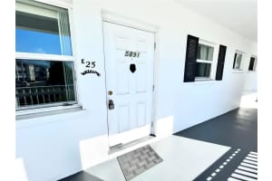 5891 TODD STREET, BRADENTON, FL 34207 Sold 05/10/24