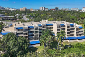 825 OSPREY AVENUE, SARASOTA, FL 34236 Sold 03/14/24