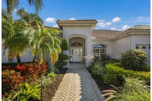 2511 DICK WILSON DRIVE, SARASOTA, FL 34240 Sold 12/18/23