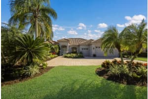2511 DICK WILSON DRIVE, SARASOTA, FL 34240 Sold 12/18/23