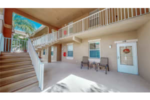 803 FAIRWAY COVE LANE, BRADENTON, FL 34212 Sold 12/19/23