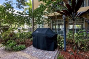 1268 11TH STREET, SARASOTA, FL 34236 Sold 12/12/24
