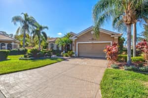 104 NEW BRITON COURT, BRADENTON, FL 34212 Sold 04/30/24