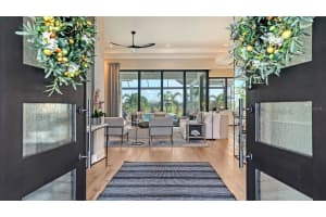 720 CROSSWIND AVENUE, SARASOTA, FL 34240 Sold 04/19/24