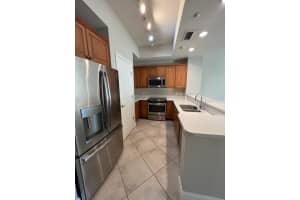 7804 LAKE VISTA COURT, LAKEWOOD RANCH, FL 34202 - MLS#MFRA4586634