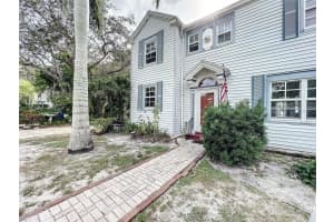 7612 WESTMORELAND DRIVE, SARASOTA, FL 34243 Sold 03/08/24