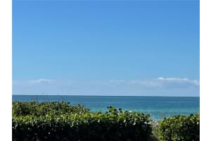 3710 GULF OF MEXICO DRIVE, LONGBOAT KEY, FL 34228 Sold 12/07/23