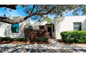 325 SPRINGDALE DRIVE, BRADENTON, FL 34210 Sold 02/23/24