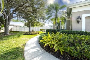 8720 53RD TERRACE, BRADENTON, FL 34211 Sold 07/26/24
