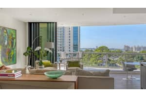 300 PINEAPPLE AVENUE, SARASOTA, FL 34236 Sold 04/04/24