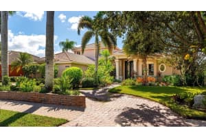 5316 HUNT CLUB WAY, SARASOTA, FL 34238 Sold 12/08/23