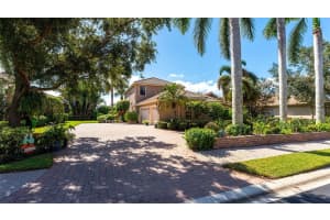 5316 HUNT CLUB WAY, SARASOTA, FL 34238 Sold 12/08/23